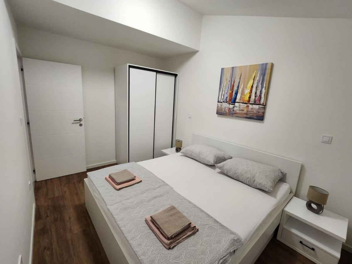 Apartmani M&L I M&J Малинська Екстер'єр фото